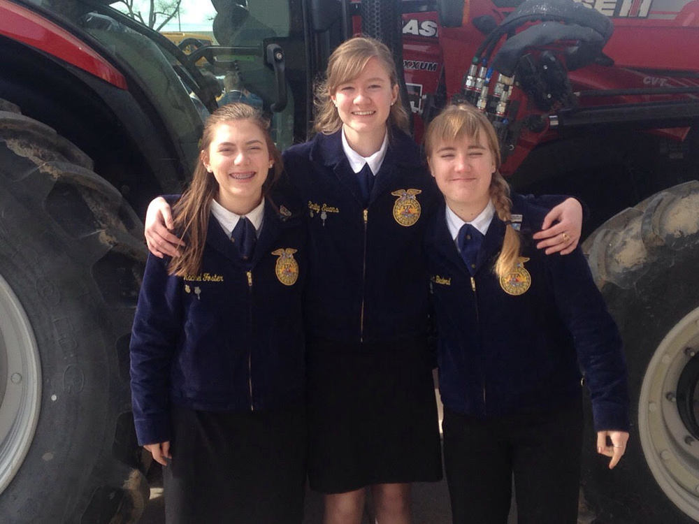 FAIRFIELD FFA BRINGS HOME BLING!