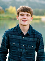 SENIOR SPOTLIGHT!